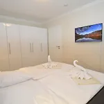 ヴィラ Duenenresidenz Koenigin Augusta - Apt. 18 ビンツ